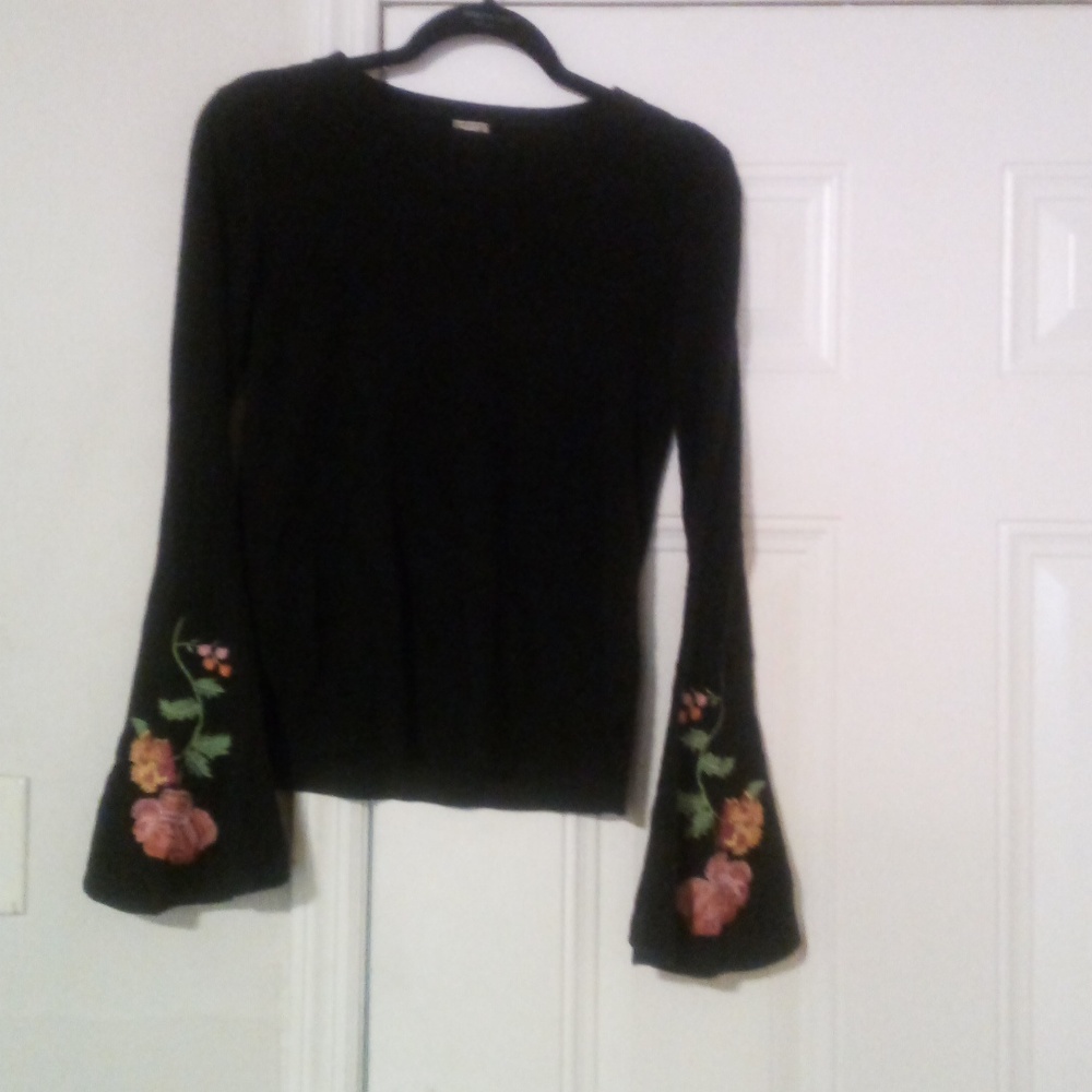 Faded Glory Women's sweater